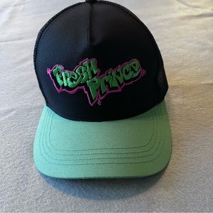 Headgear classics Black/Green Fresh Prince Trucker Hat. One- size.